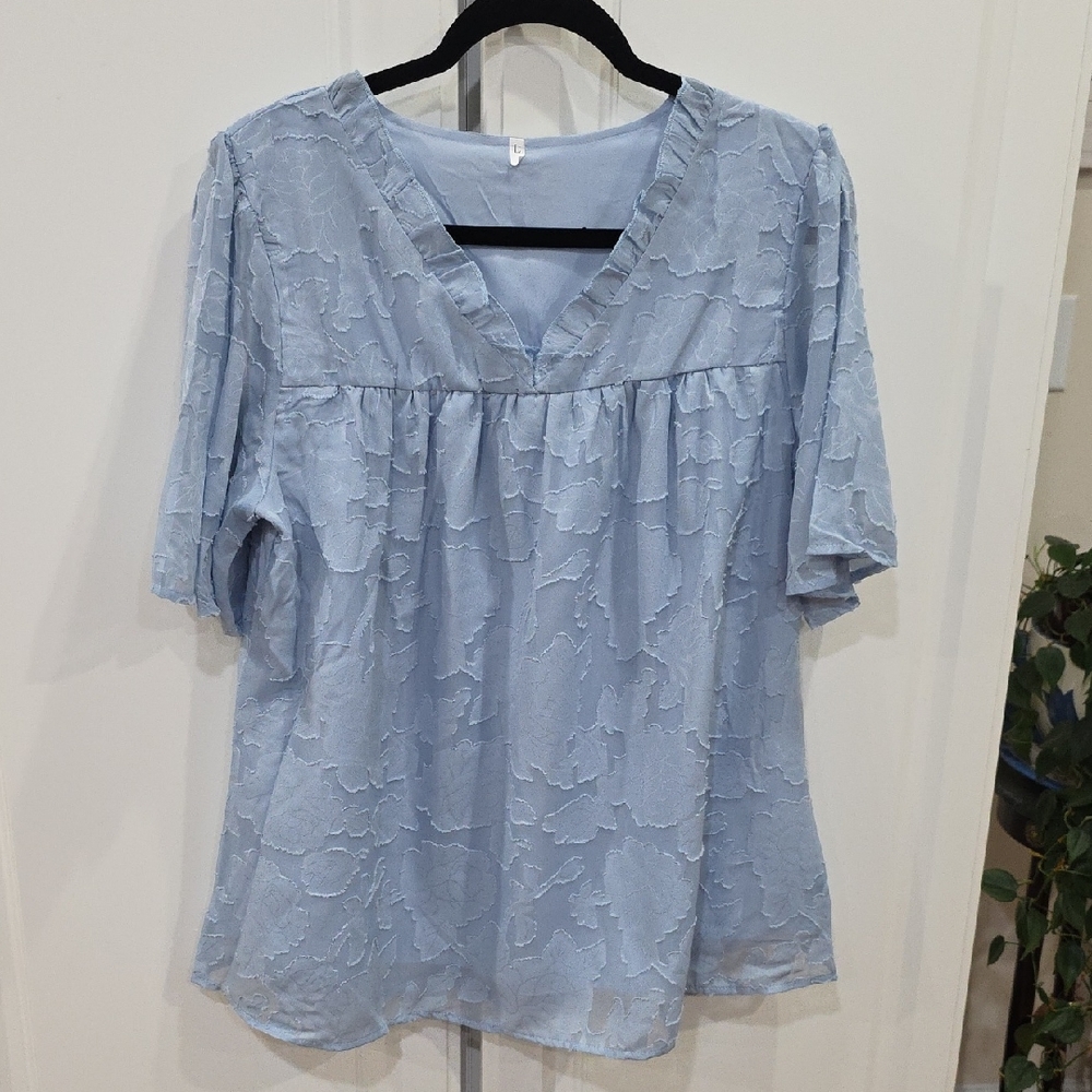 Elegant Light Blue Women's Blouse